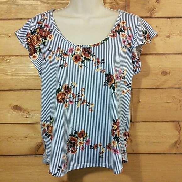 Sweet Rain | Striped Floral Back Lace Detail Top M - Picture 1 of 3